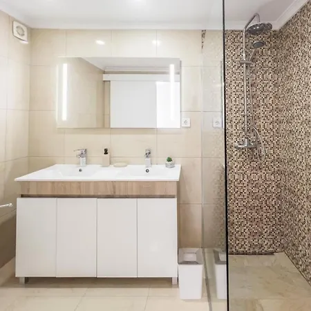 Guestready - Charming With Beautiful Views Santa Cruz (Madeira)