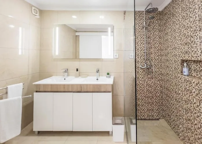 Guestready - Charming With Beautiful Views Santa Cruz (Madeira)